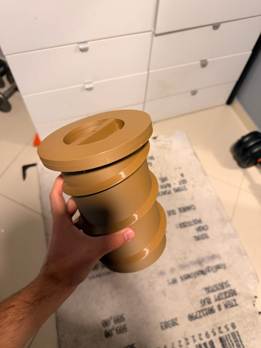 אגרטל מחורץ